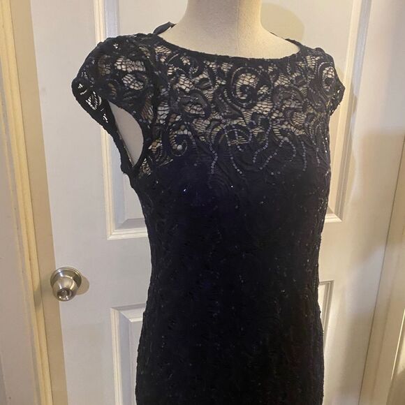 NWT Blu Sage Lace Special occasion Dress Sz 8 Dk Blue - Picture 3 of 6